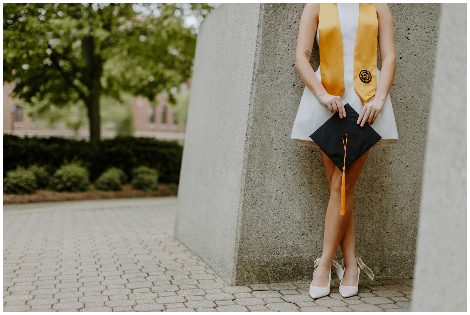 Jenna also wore the most gorgeous bow heels for her Purdue graduation photos.